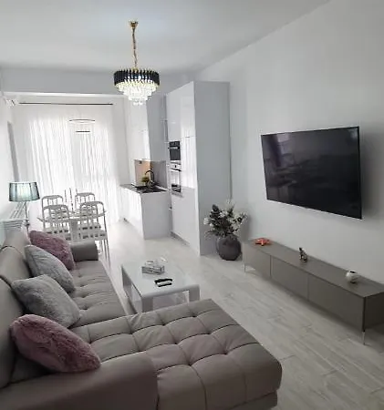 Luxury Apartament Mamaia Nord *